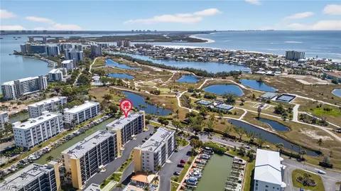 4401 Bay Beach Ln #833, Fort Myers Beach, FL 33931