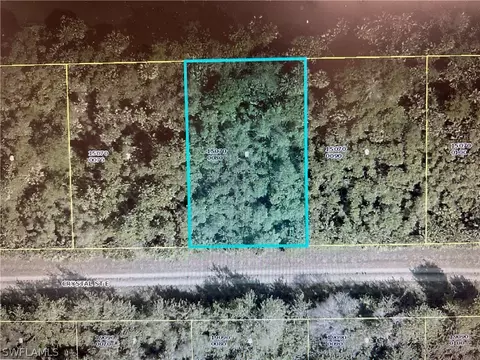 1247 Crystal St E, Lehigh Acres, FL 33974