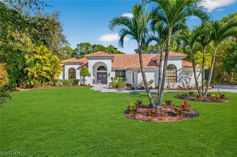 3809 Woodlake Dr, Bonita Springs, FL 34134