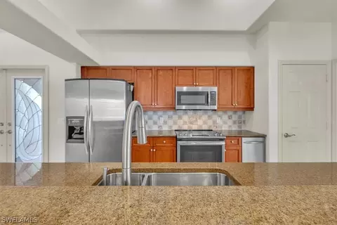 10823 Longshore Way E, Naples, FL 34119 photo 16