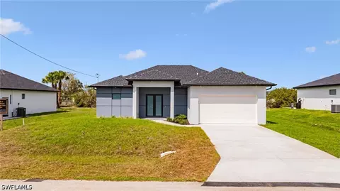 821 Frederick Reid St E, Lehigh Acres, FL 33974