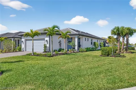 Exterior - 20548 Pebble Glen Dr, Estero, FL 33928 photo 4 of 15