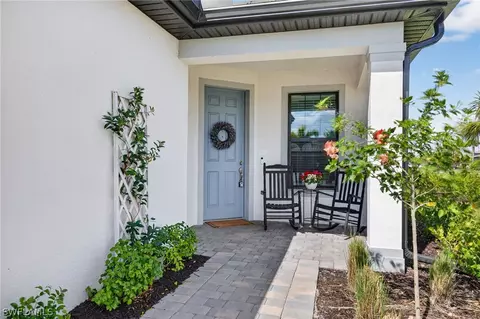 Exterior - 20548 Pebble Glen Dr, Estero, FL 33928 photo 5 of 15