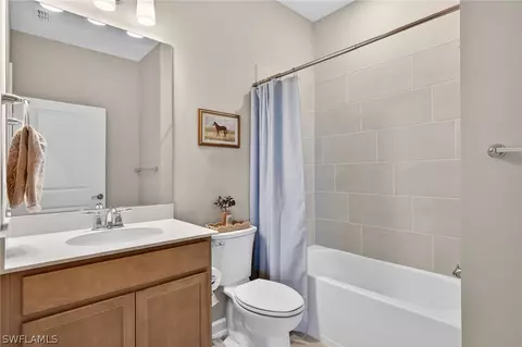 Bath - 20548 Pebble Glen Dr, Estero, FL 33928 photo 2 of 2