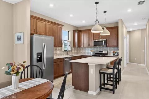 Kitchen - 20548 Pebble Glen Dr, Estero, FL 33928 photo 2 of 6