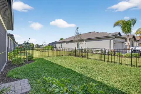 Exterior - 20548 Pebble Glen Dr, Estero, FL 33928 photo 10 of 15