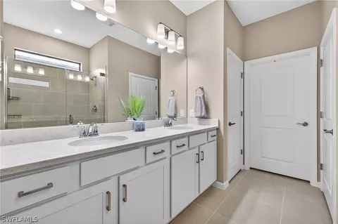 Bath - 20548 Pebble Glen Dr, Estero, FL 33928 photo 1 of 2