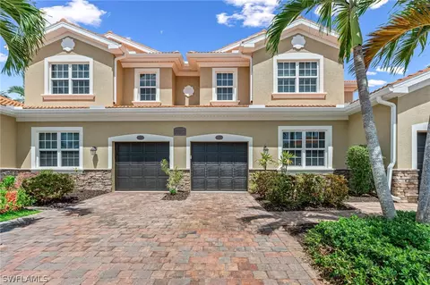 808 Sosta Ln #2, Bonita Springs, FL 34135