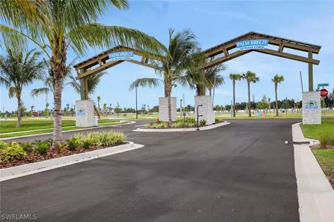 342 Sovereign St, Punta Gorda, FL 33982