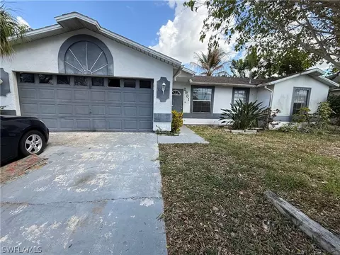 2931 SW 11th Ct, Cape Coral, FL 33914