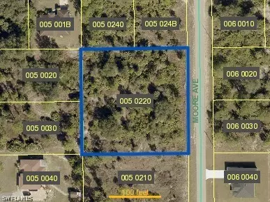 1221 Moore Ave, Lehigh Acres, FL 33972