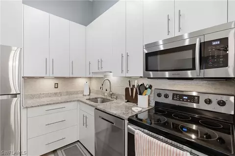 1481 Summerlin Woods Dr #6, Fort Myers, FL 33919