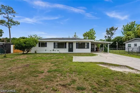 404 Leeland Heights Blvd W, Lehigh Acres, FL 33936