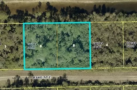 1239 Rake St E, Lehigh Acres, FL 33974