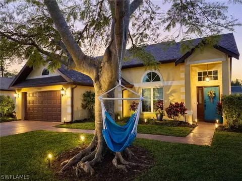 22614 Forest View Dr, Estero, FL 33928 photo 4