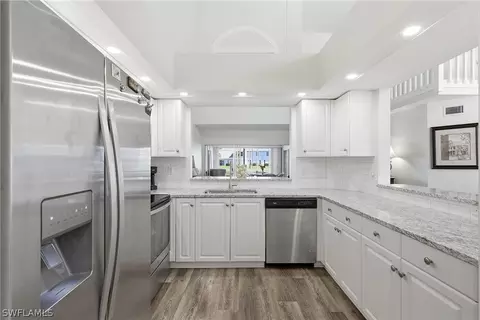 4194 Tequesta Dr, Estero, FL 33928 photo 4