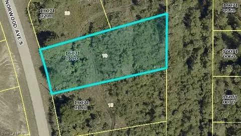451 Norwood Ave S, Lehigh Acres, FL 33974