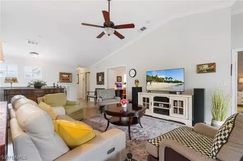 359 Dover Pl #E204, Naples, FL 34104 photo 5