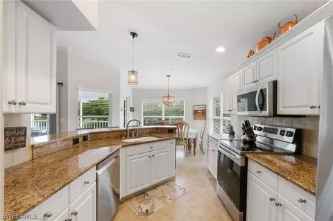 359 Dover Pl #E204, Naples, FL 34104 photo 16