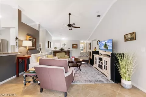 359 Dover Pl #E204, Naples, FL 34104 photo 7