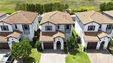 View/Area - 9045 Madrid Cir, Naples, FL 34104 photo 1 of 6