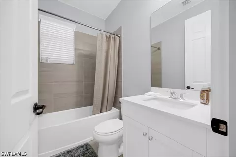 Bath - 9045 Madrid Cir, Naples, FL 34104 photo 1 of 4