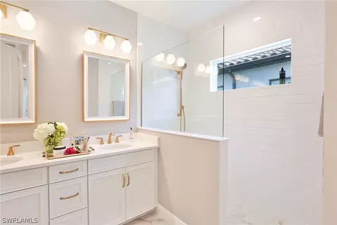 Bath - 4235 Pegasus Way, Naples, FL 34120 photo 2 of 4