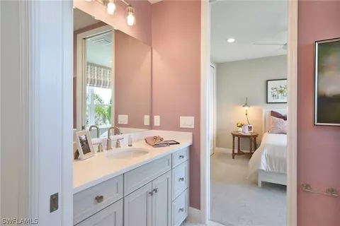 Bath - 4235 Pegasus Way, Naples, FL 34120 photo 4 of 4
