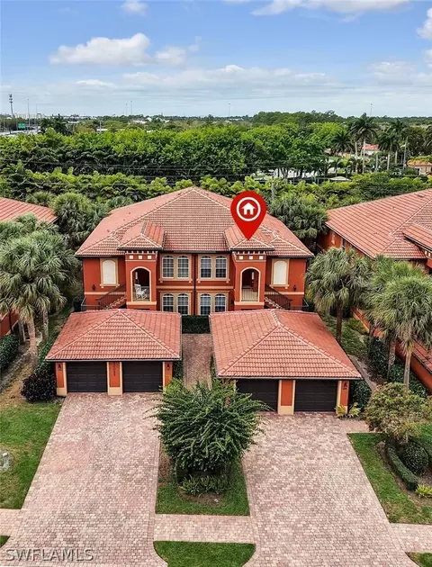 10025 Heather Ln #704, Naples, FL 34119