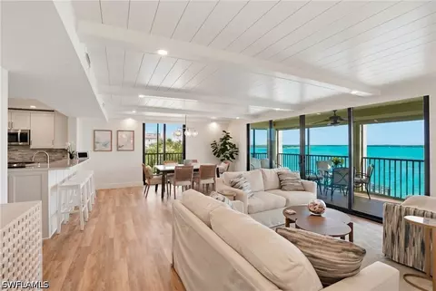 8403 Estero Blvd #201, Fort Myers Beach, FL 33931
