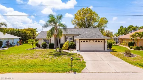 137 Acalypha, Punta Gorda, FL 33955