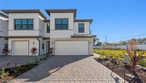 27907 Radiant Ct, Bonita Springs, FL 34135