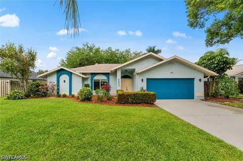 5832 Casablanca Ct, Fort Myers, FL 33919