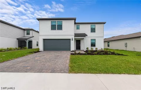 274 Silent Lake Dr, Lehigh Acres, FL 33936
