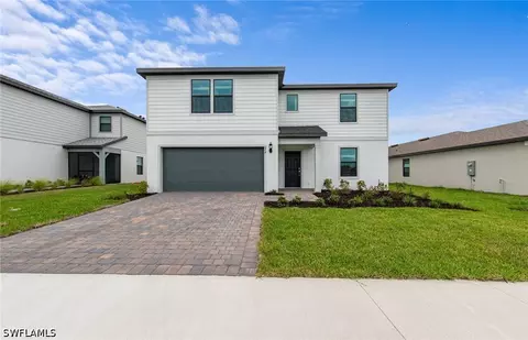 274 Silent Lake Dr, Lehigh Acres, FL 33936