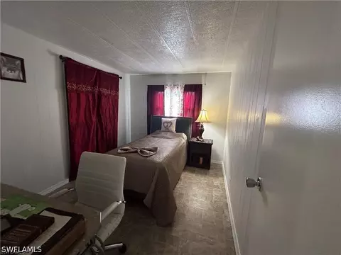 Bedroom - 857 Manatee Rd, Naples, FL 34114 photo 1 of 3