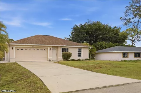 18497 Sarasota Rd, Fort Myers, FL 33967
