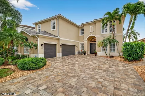9935 Colonial Walk N, Estero, FL 33928