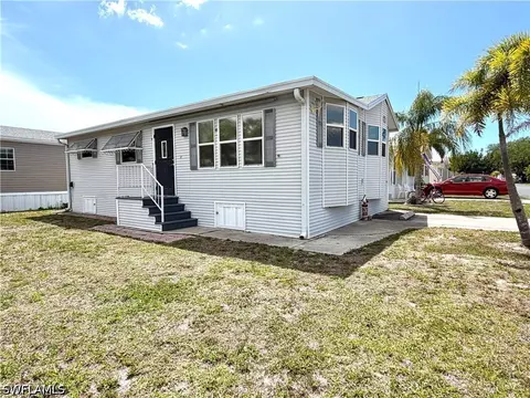 4501 Robert E Lee Blvd E, Estero, FL 33928 photo 4