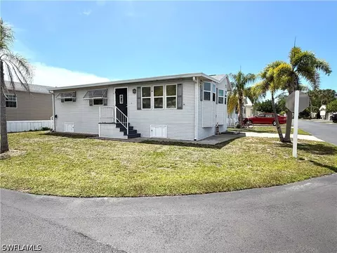 4501 Robert E Lee Blvd E, Estero, FL 33928 photo 2