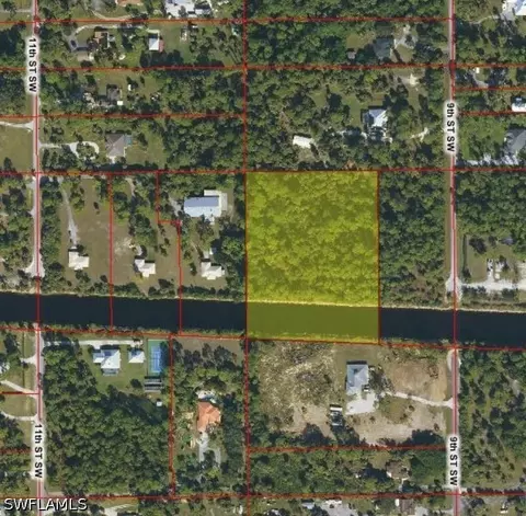 Nnn 9th St SW, Naples, FL 34117