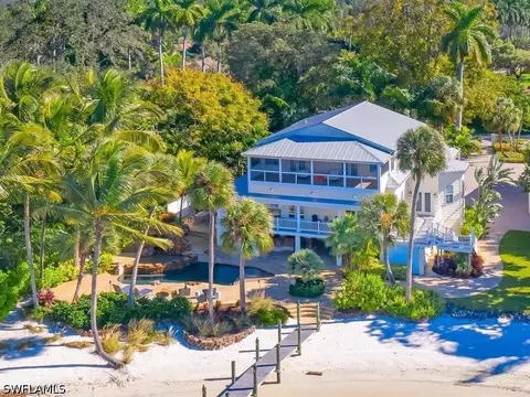 100 Fairview Ave, Fort Myers, FL 33905