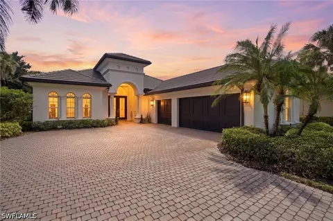 10500 Via Balestri Dr, Miromar Lakes, FL 33913