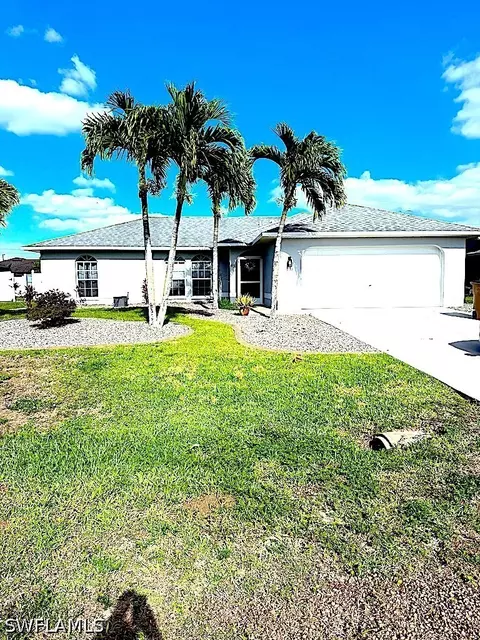 43 NE 13th Ave, Cape Coral, FL 33909