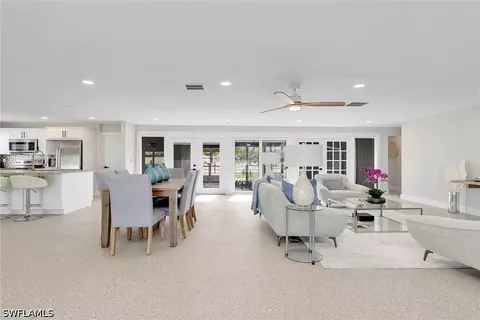 4014 SE 4th Ave, Cape Coral, FL 33904