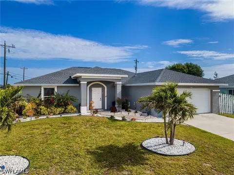 709 SW 27th St, Cape Coral, FL 33914