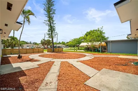 Exterior - 2316 Bayside St, Naples, FL 34112 photo 4 of 5