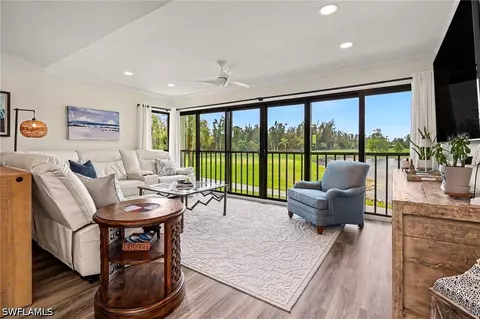 5950 Trailwinds Dr #222, Fort Myers, FL 33907
