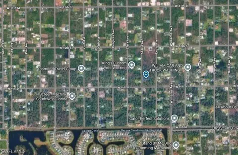 904 Acacia Ave, Lehigh Acres, FL 33972