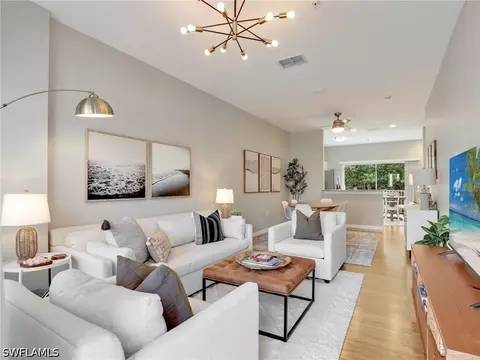 389 Lindsey Ln #2, Naples, FL 34109